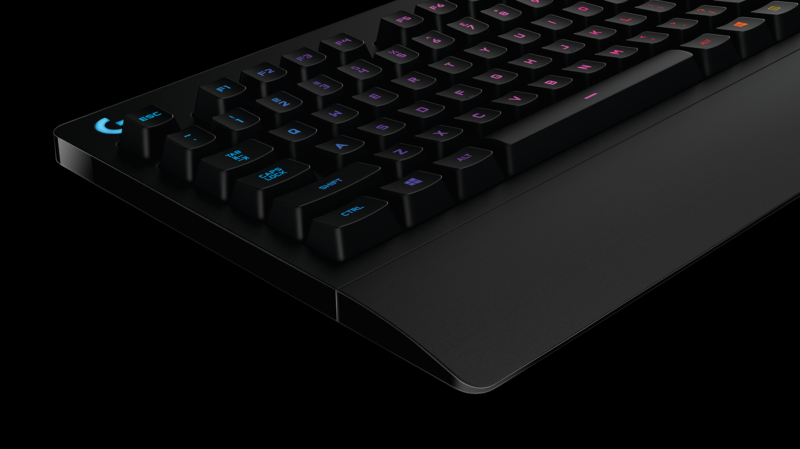 Clavier Gaming Logitech G213 Prodigy RGB - AZERTY Français - Résistant Éclaboussures - Noir